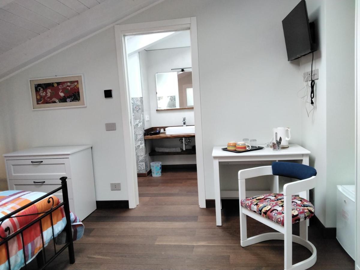 "Vento Di Levante Suite" Benvenuti In Collina 卡萨察利古勒 外观 照片
