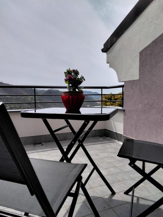 "Vento Di Levante Suite" Benvenuti In Collina 卡萨察利古勒 外观 照片